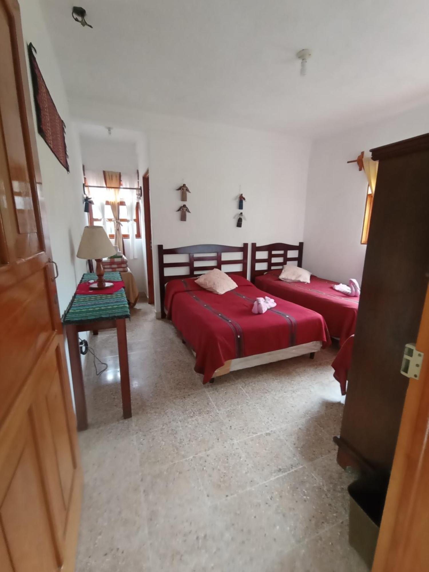 Hostal Mario'S Rooms Панахачель Экстерьер фото